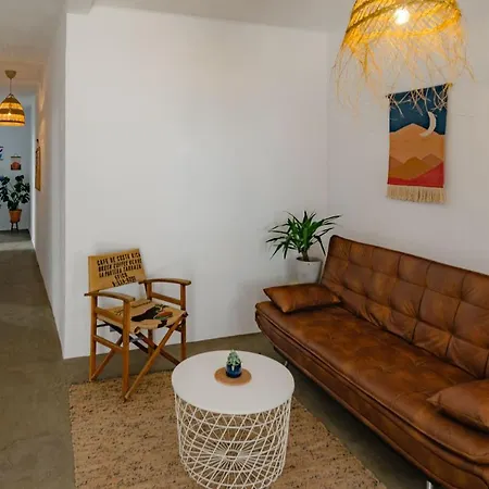 Little Bispo Apartment *